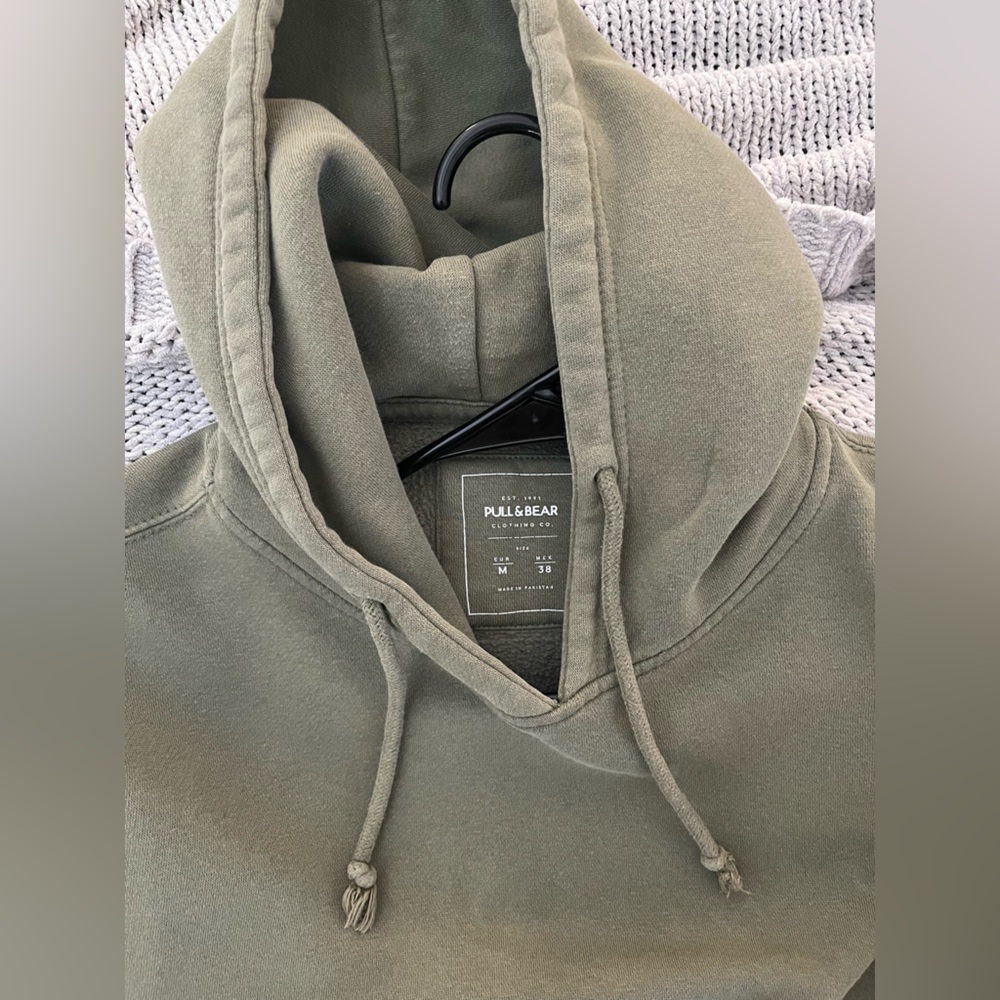 Boxy Green Hoodie - Picture 3 of 4
